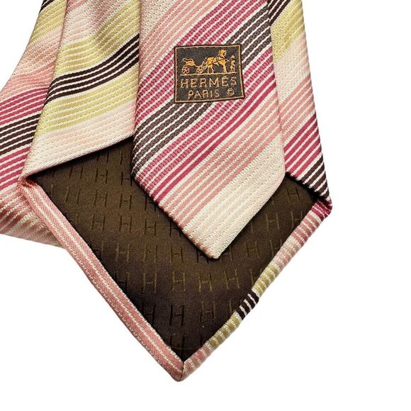 Hermés Paris Men's Multicolor Pastel Tie 100% Silk - Picture 5 of 7